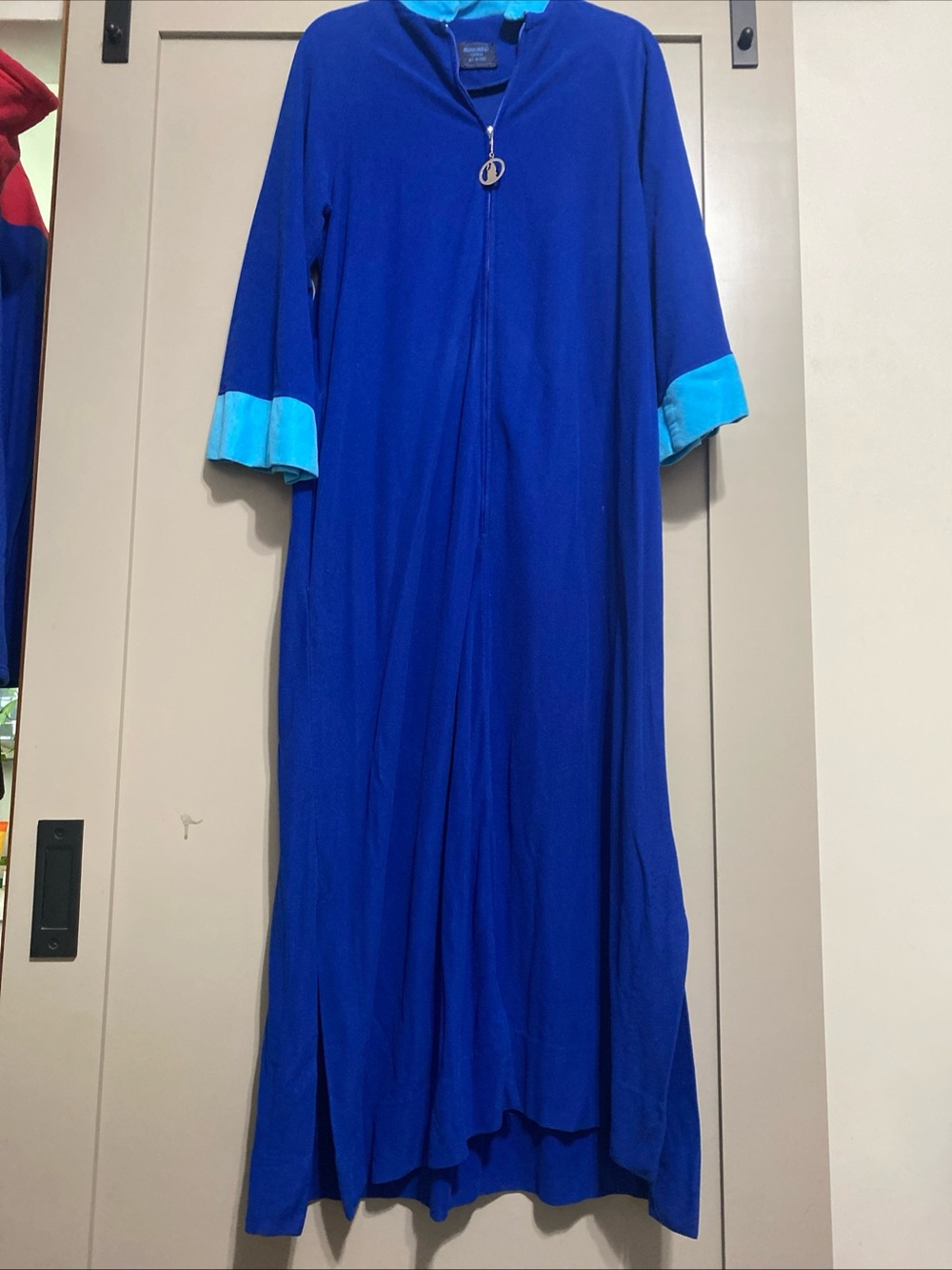 Vtg 70’s Avon Royal Blue Long Zip Robe with Light Blue Cuff Accents